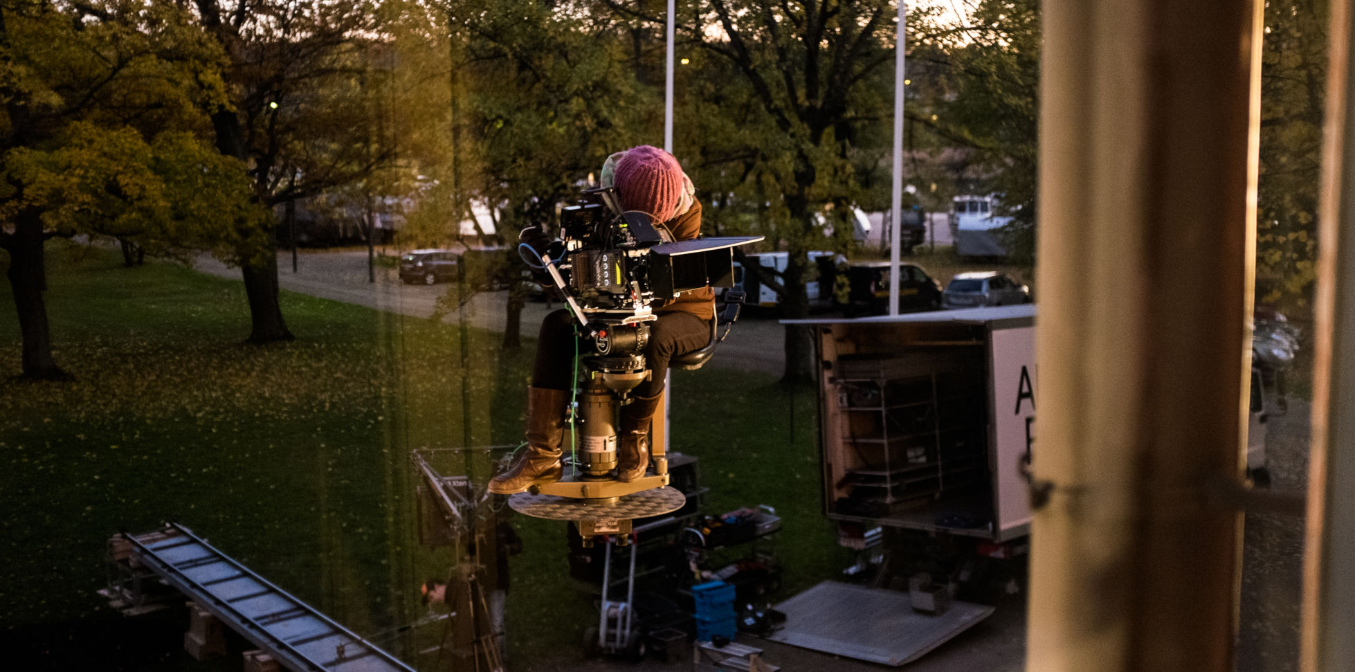 Cristal on a crane. Photo: Joel Tainio